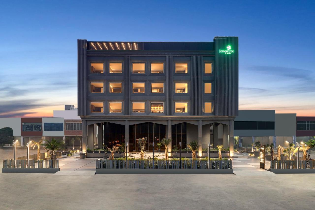 Lemon Tree Hotel, Hisar Hisār Exterior foto