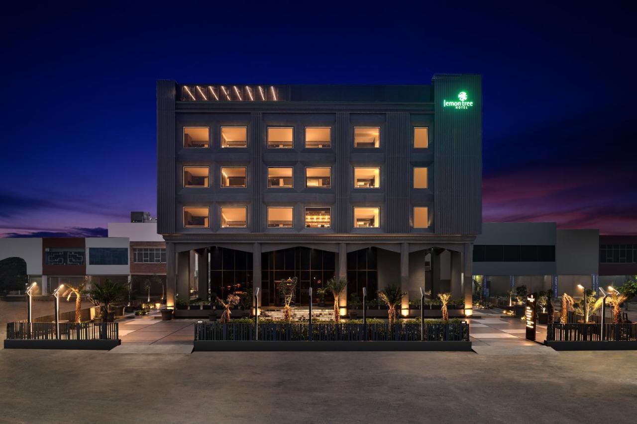 Lemon Tree Hotel, Hisar Hisār Exterior foto