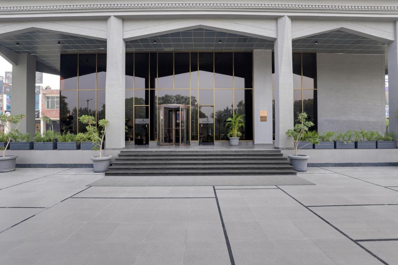Lemon Tree Hotel, Hisar Hisār Exterior foto